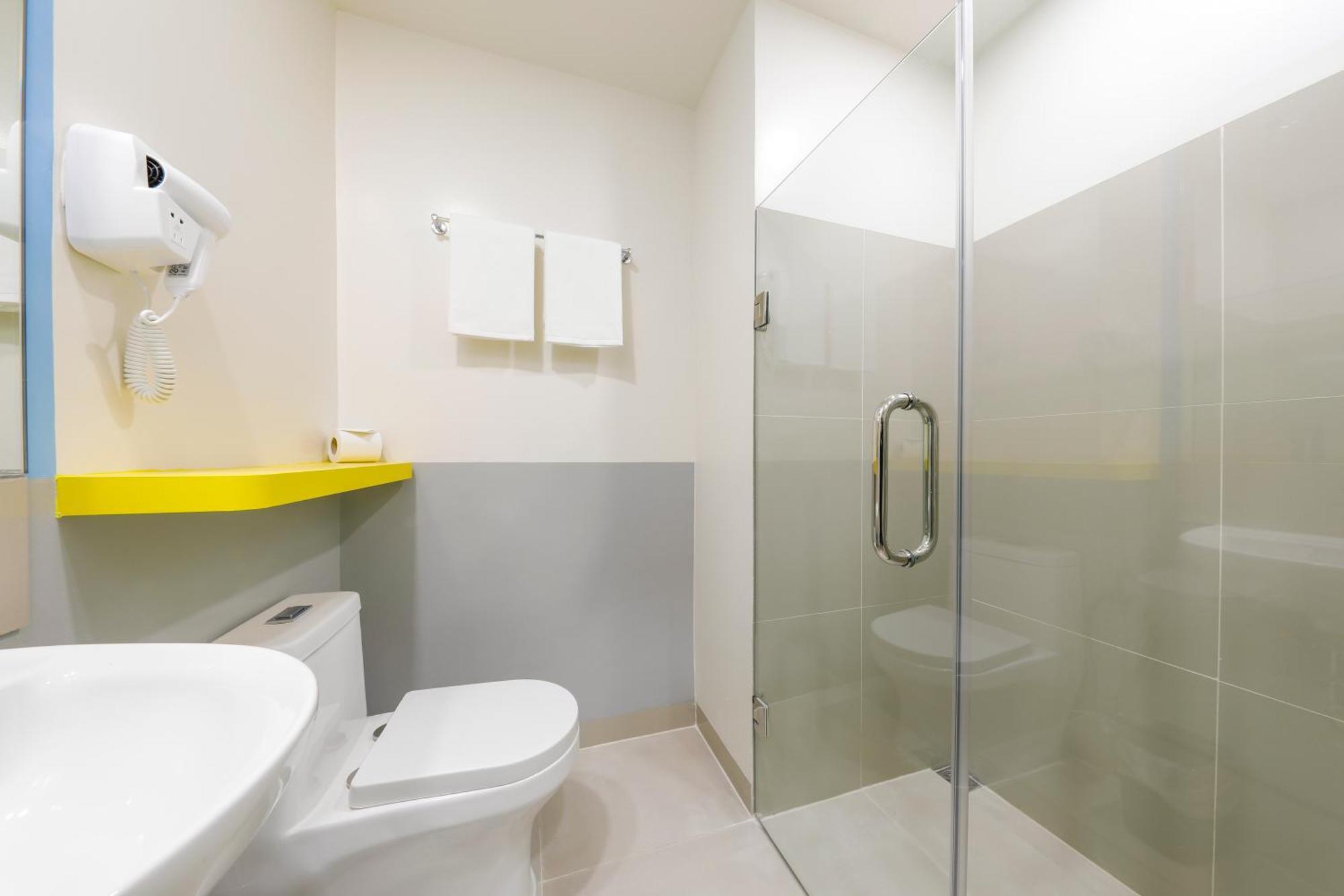 Hop Inn Hotel Davao City Dış mekan fotoğraf